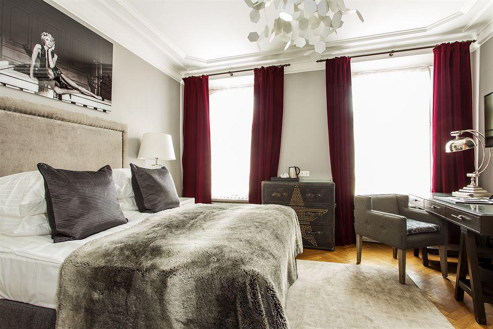 St. Petersbourg Hotel - Small Luxury Hotels Of The World Tallinn Ngoại thất bức ảnh