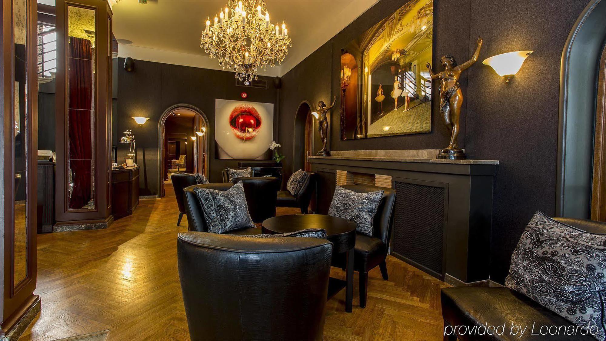 St. Petersbourg Hotel - Small Luxury Hotels Of The World Tallinn Ngoại thất bức ảnh
